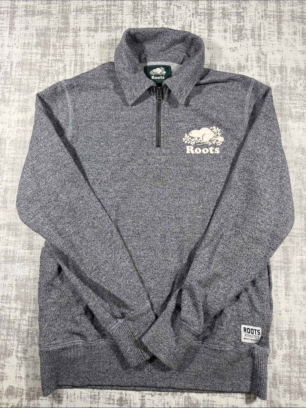Roots Womens Athletic Heather Gray Quarter-Zip Sweater sz XXS  24X17 PTP
